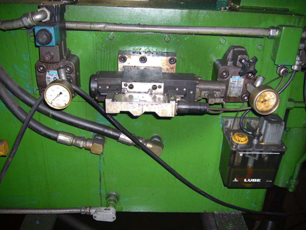 Pines 5T Vertical Press Bender 005