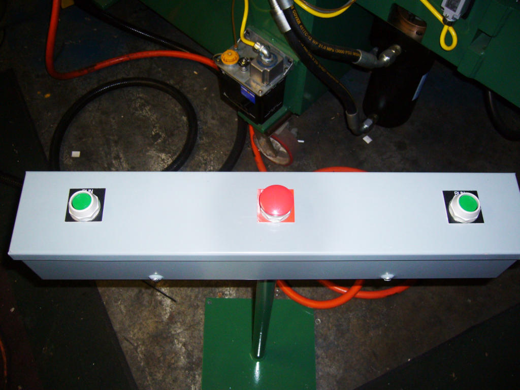 Pines 5T Vertical Press Bender 008